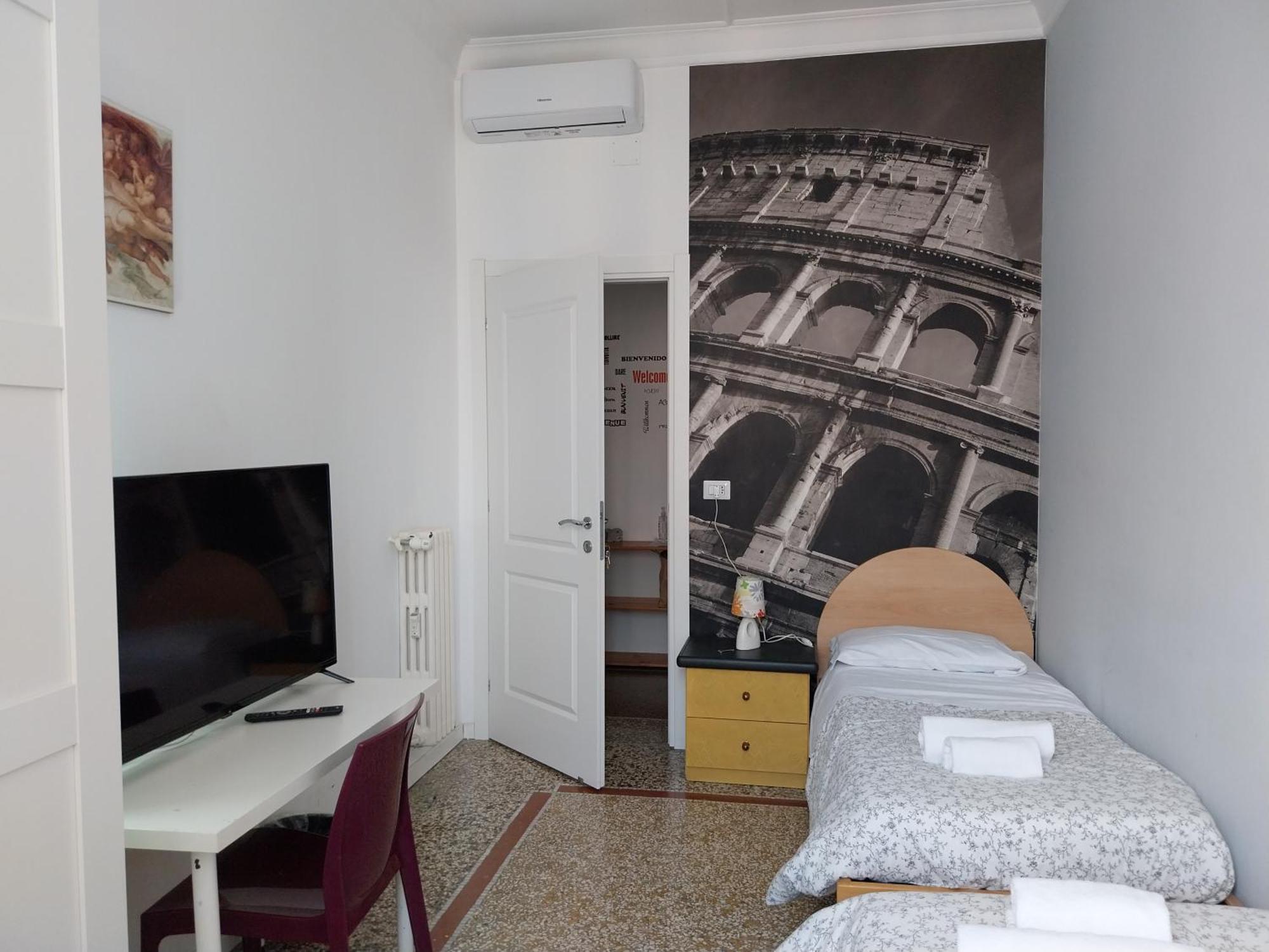 Отель Lo Sguardo Sui Re Рим Номер фото